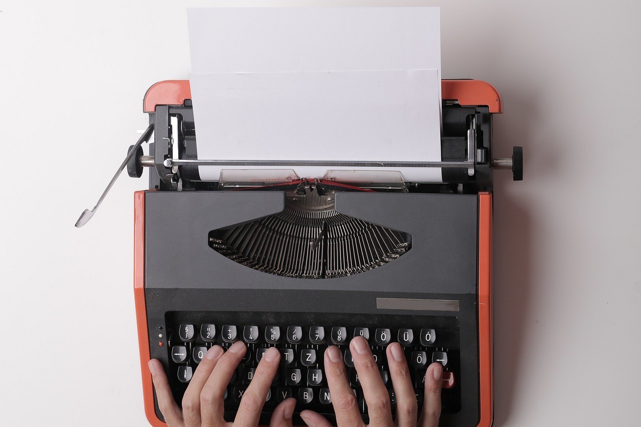 copywriter typewriter 1